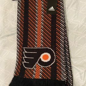 Flyers adidas scarf
